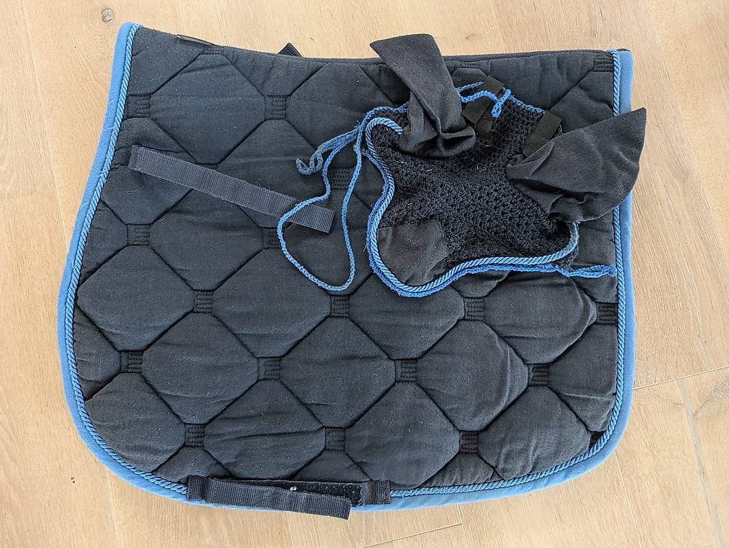 Schabracke mir Ohrengarn Set von Waldhausen