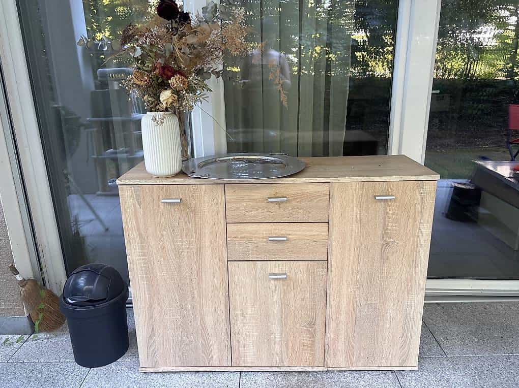Gratis Gartenschrank