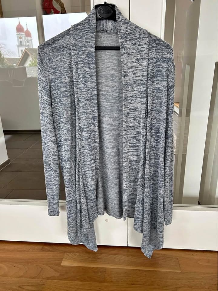 GRATIS Cardigan Gr. M von pimkie Blau-beige