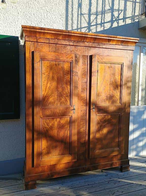 Armoire vaudoise
