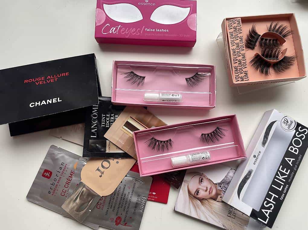 Faux cils Maquillage échantillon varié