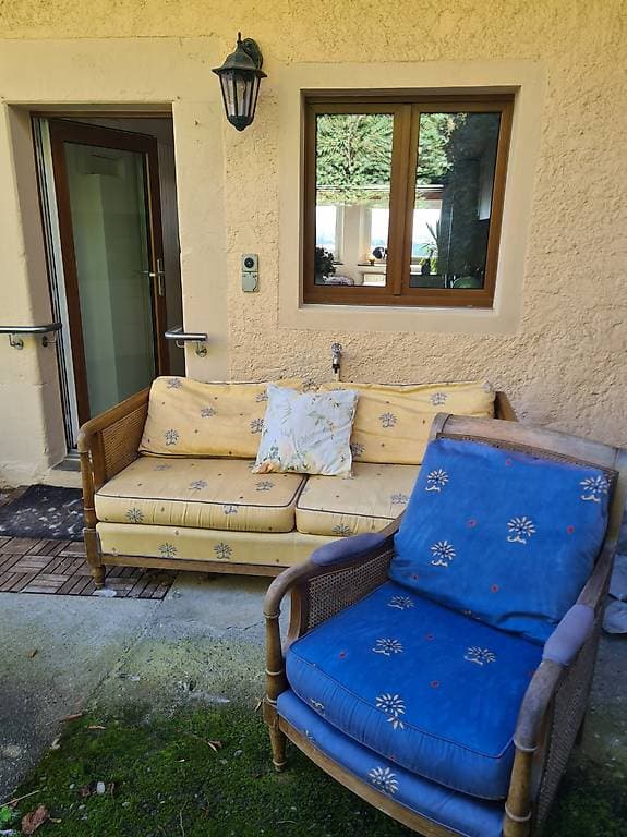 Canapé + 2 fauteuils en rotin GRATUIT