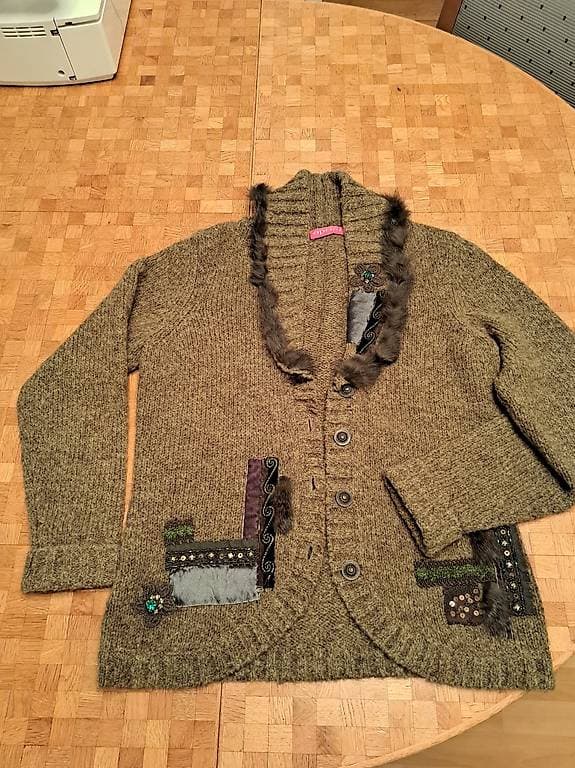 Edle Strickjacke Gr 38