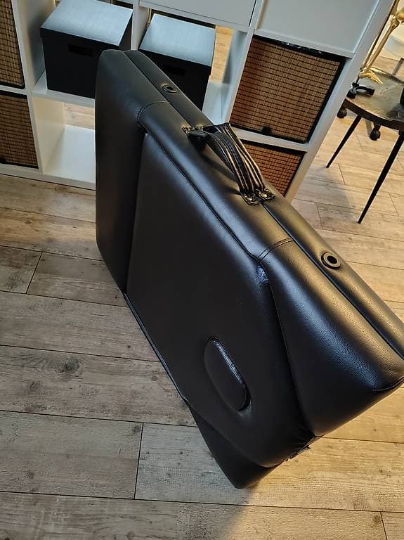 Massageliege, verstellbar