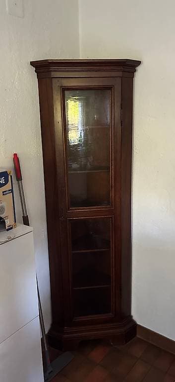 Meuble d'angle à donner