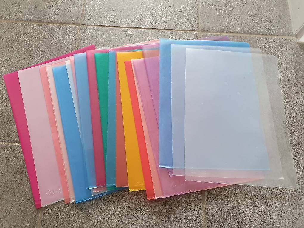 Aktenhüllen (Sichtmäppli) in verschiedenen Farben