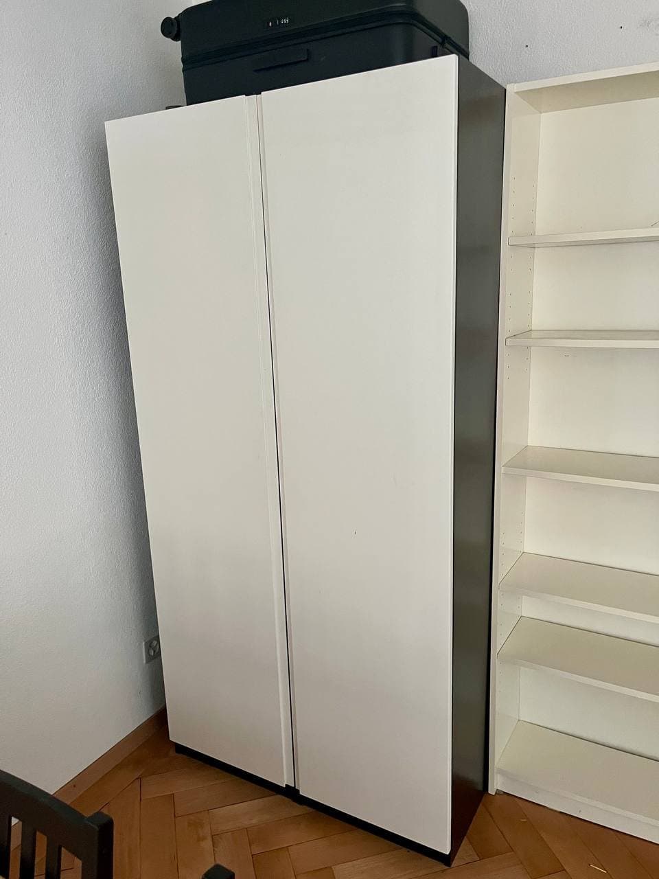 Schrank