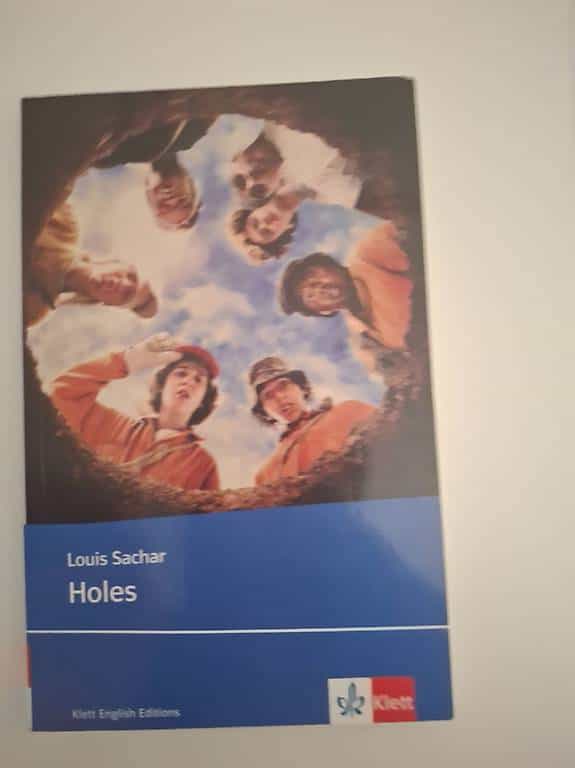 Holes, Louis Sachar