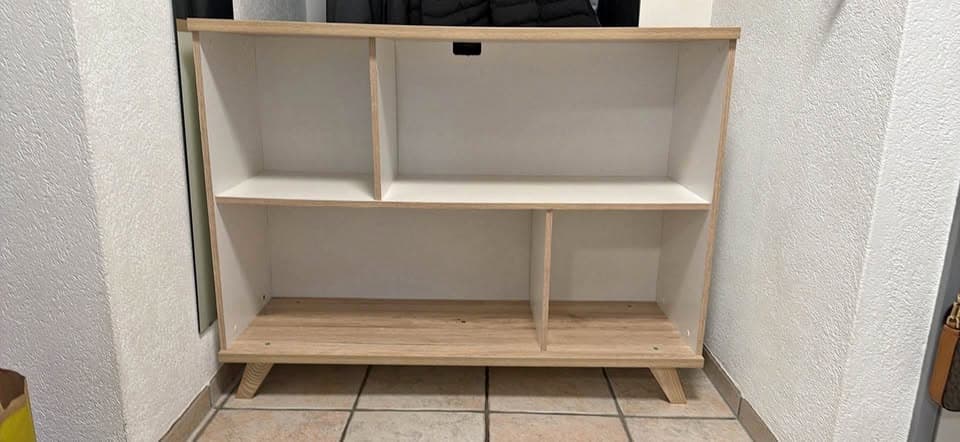 Gratis Kommode gut erhalten