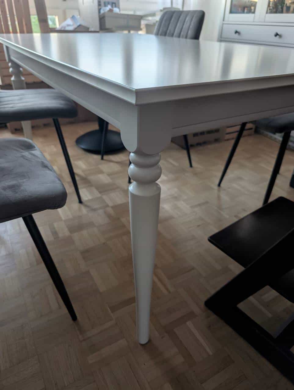 Ausziehbarer Esstisch 155x84x75 cm