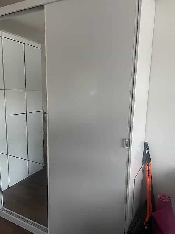 Eckkleiderschrank