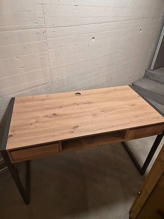 Arbeitstisch 120 x 60 x 75