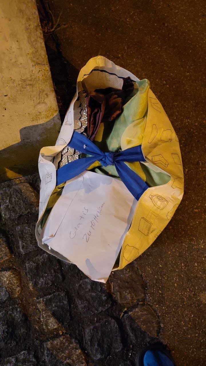 Verschiedene Gegenstände zum Abholen