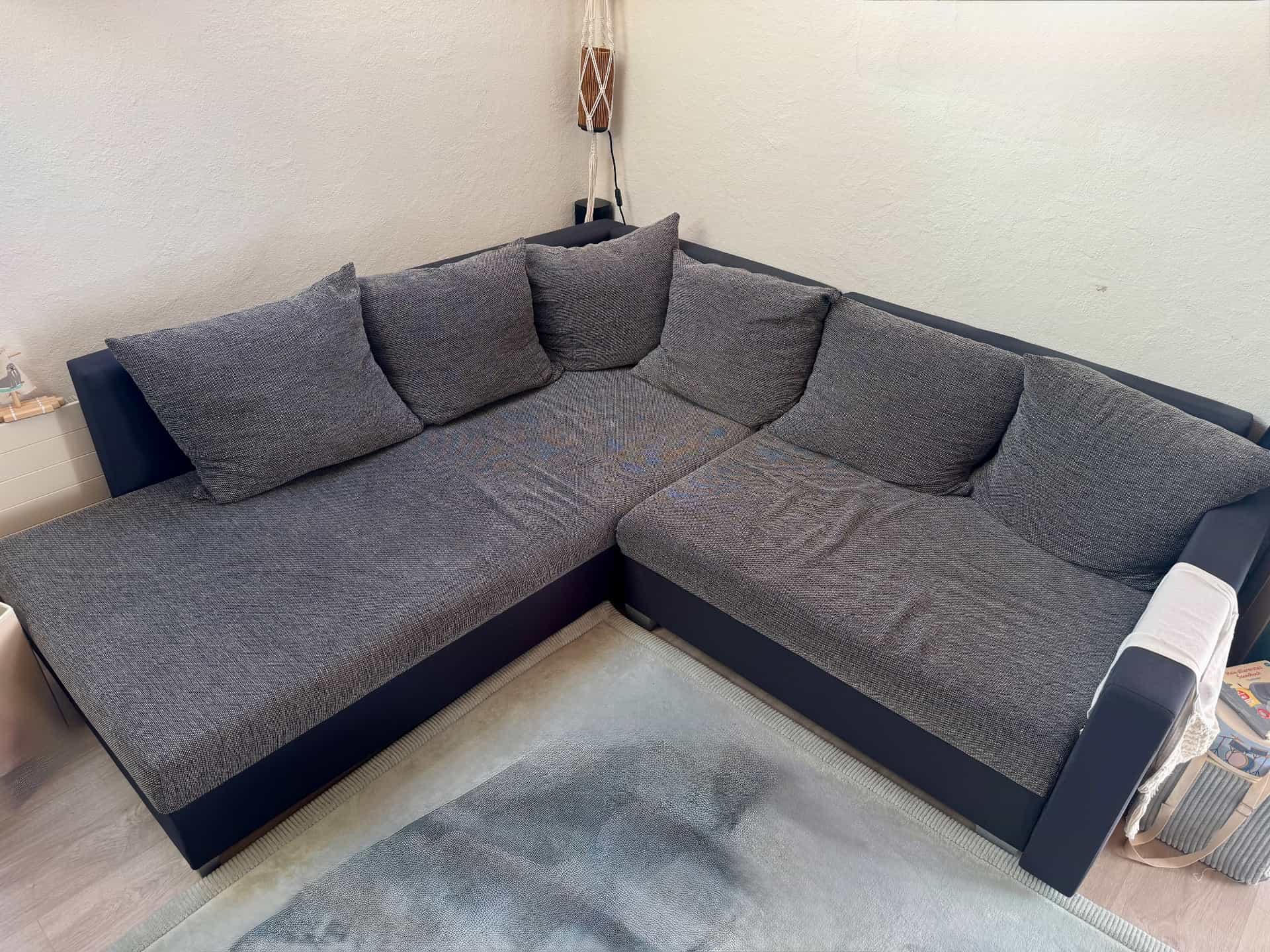 Ecksofa grau, Bettfunktion