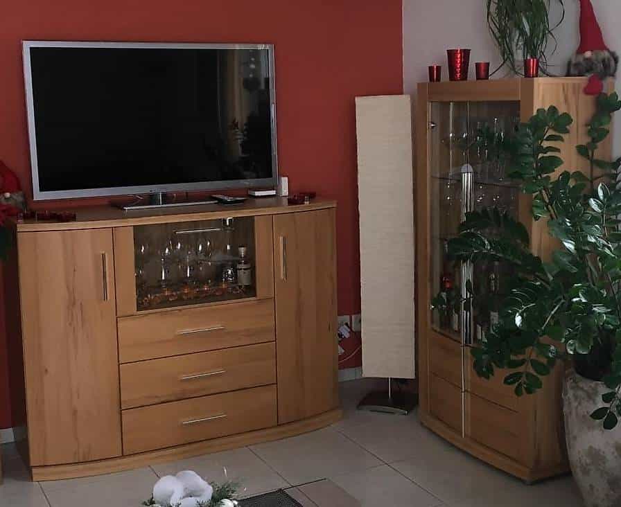 Sideboard / Buffet und Vitrine