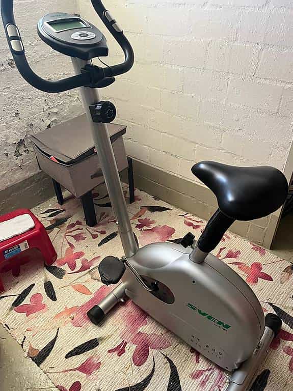 Super HOMETRAINER gratis abzugeben