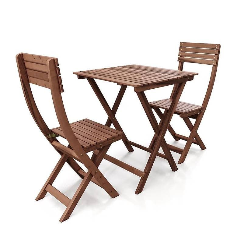 Gartentisch mit Stühlen