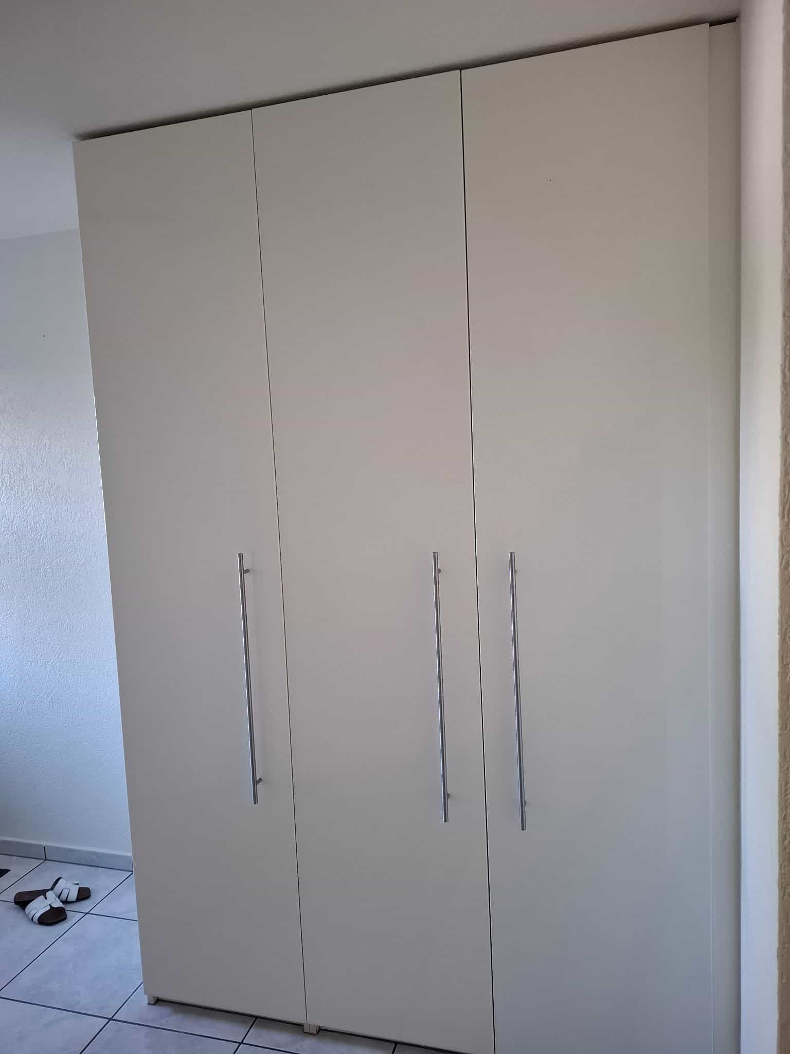 Kleiderschrank 3-türig, weiss