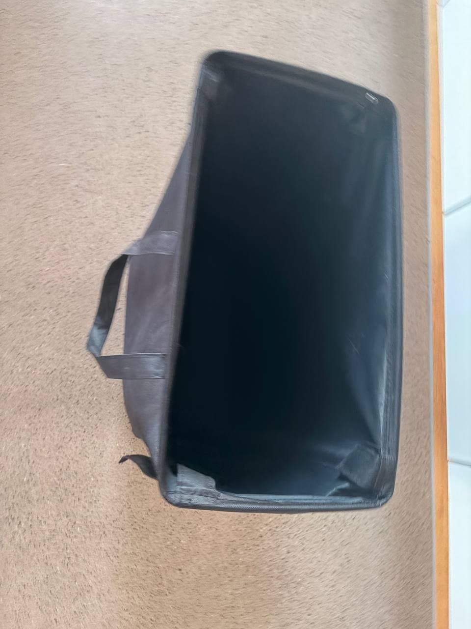 2 gebrauchte Wäschekörbe