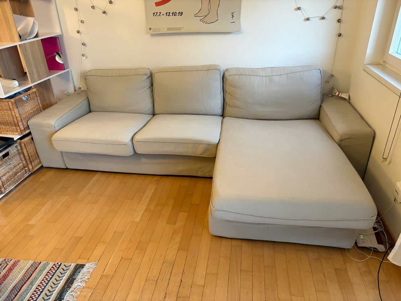 Beiges Sofa mit Recamiere zum Abholen