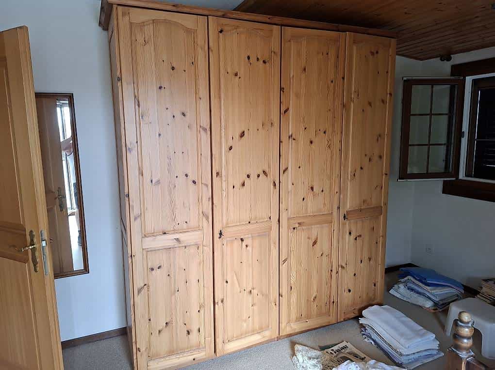 Armoire en bois 200cm x 225 cm