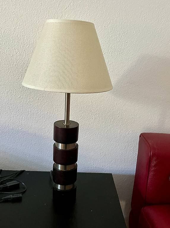 2 Tischlampen / 2 Lampada da tavolo
