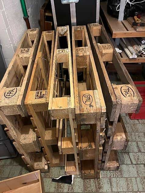 6 Stück Paletten