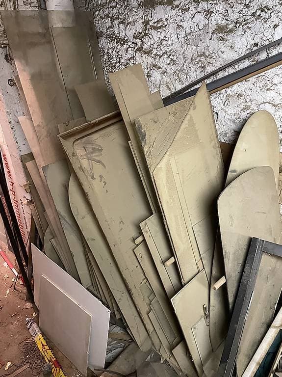 Diverse einzelne Glasscheiben