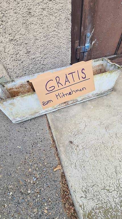 Blumenkiste gratis zum Abholen