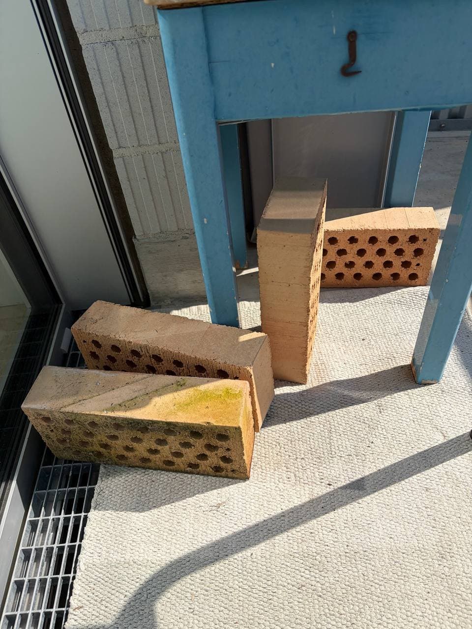 4 Backsteine (Ziegelsteine)