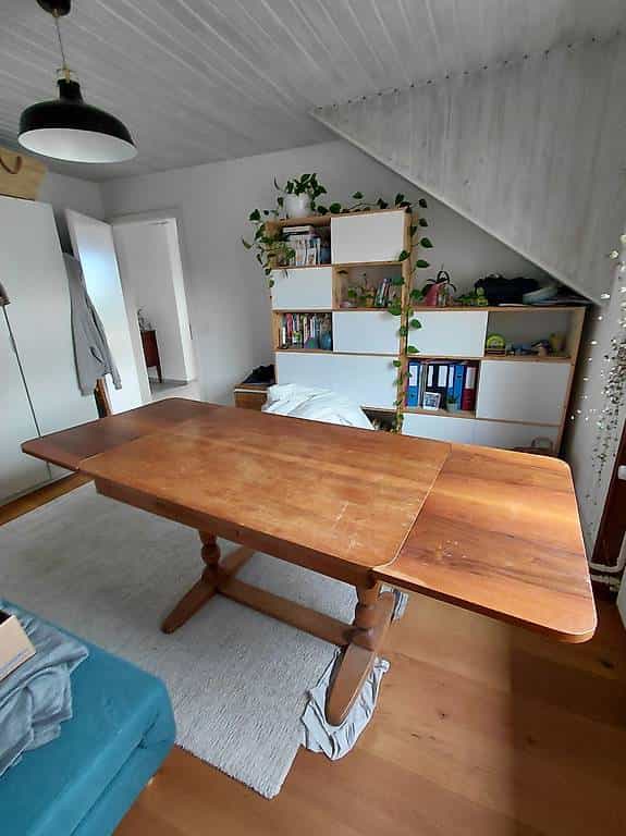 Table en bois avec rallonges