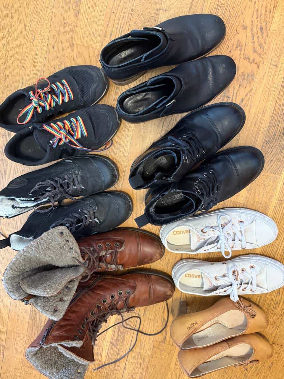 Damenschuhe Grösse 37/38, mehrere Paare