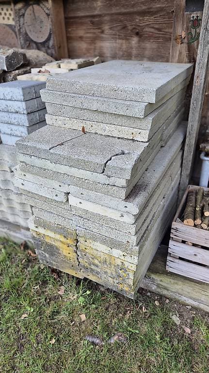 Stellriemen / Gartenplatten