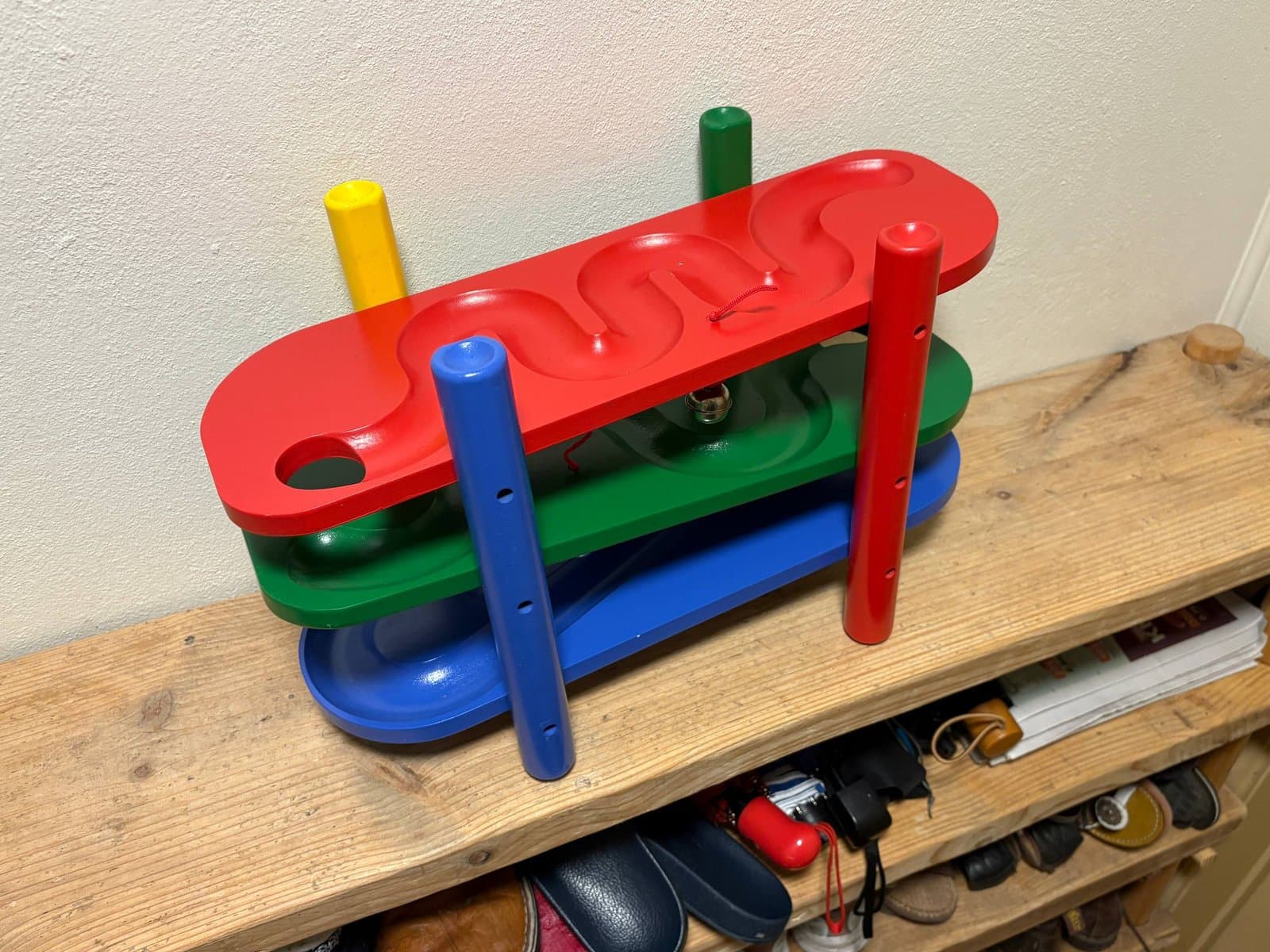 Spielzeug Balltisch ohne Kugeln