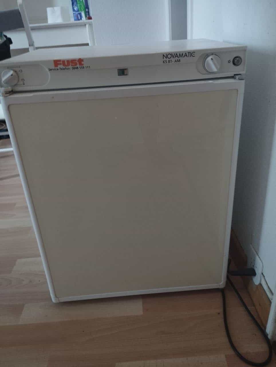 Kühlschrank 61L mit Tiefkühlfach