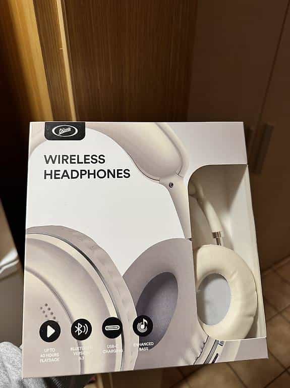 WIRELESS HEADPHONES