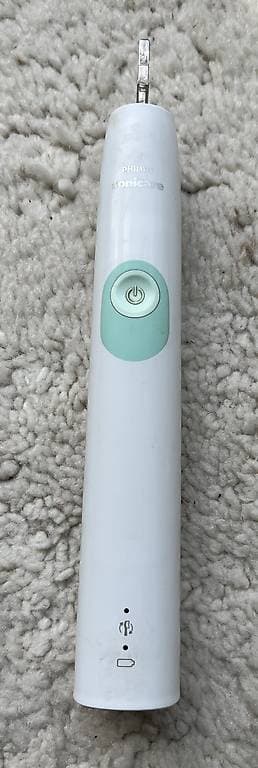 Philips Sonicare HX680A