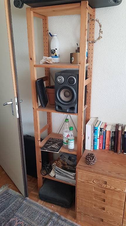 Étagère en bois gratuite