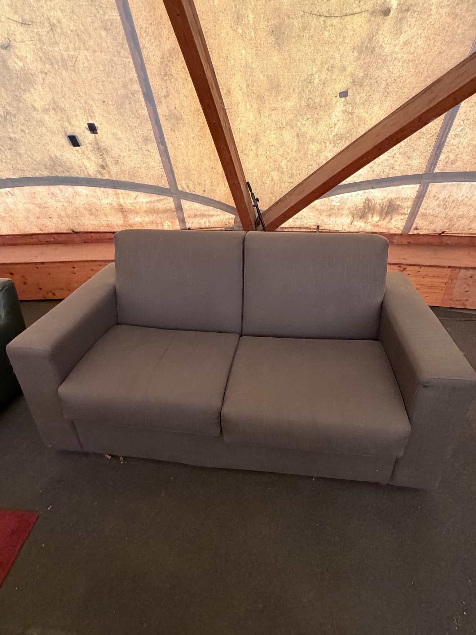 Zweisitzer Sofa, grau