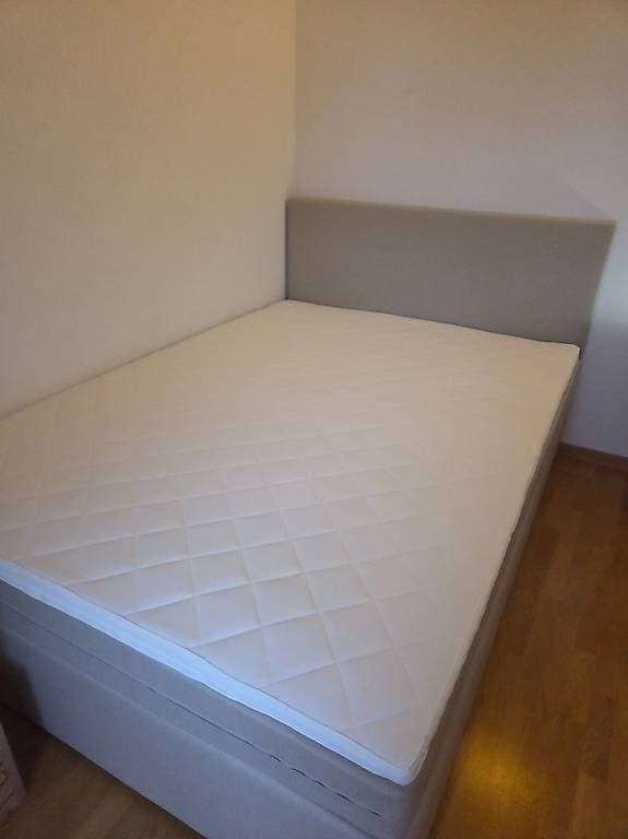 Lit 140x200 avec matelas
