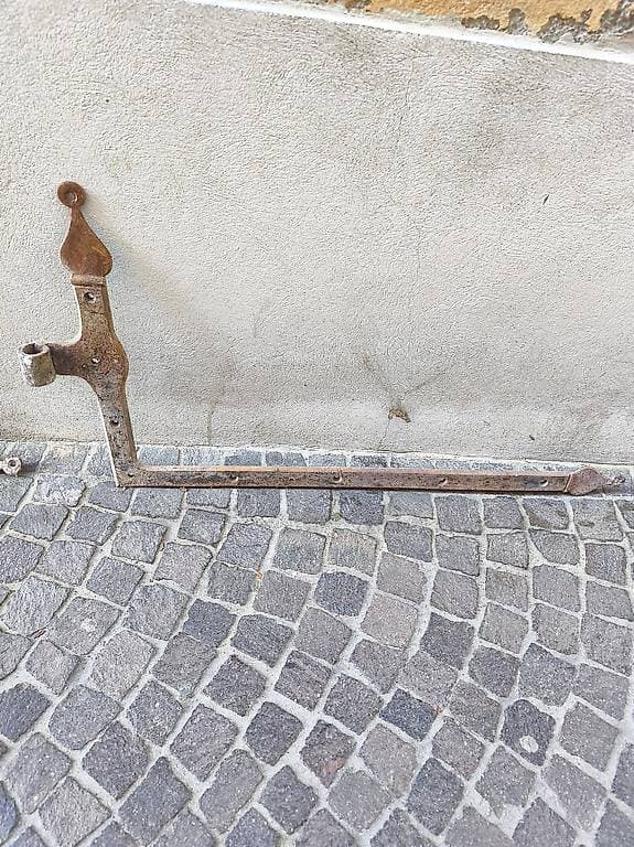 ferrements porte