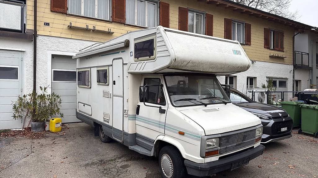 Camper als Ersatzteil Spender zu verschenken