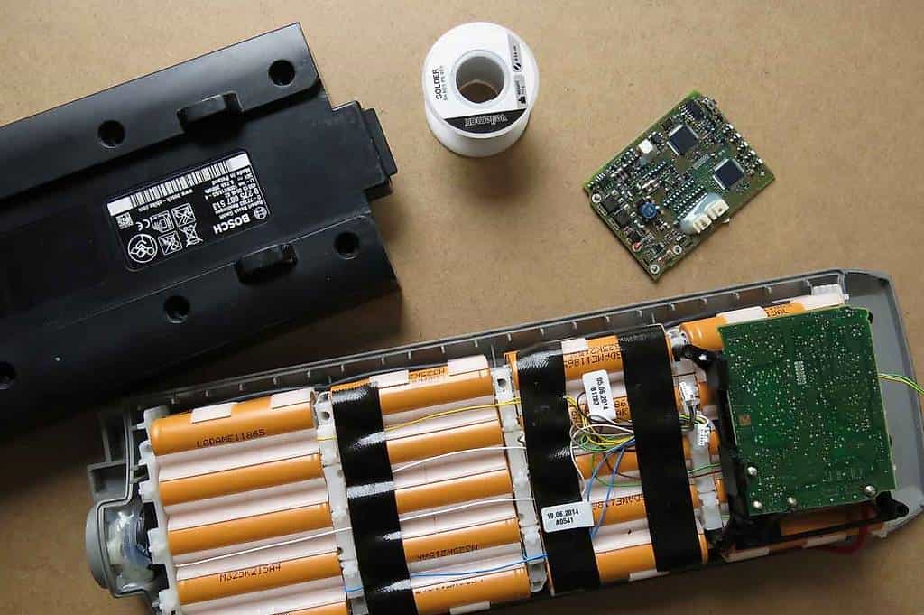 Recherche batterie Bosch HS pour pièces (sauvetage de vélo)