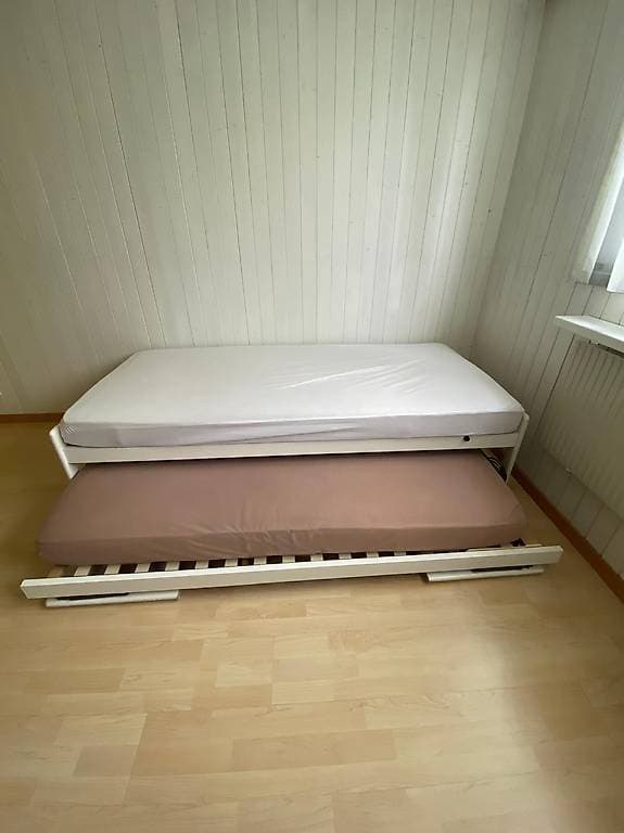 Ausziehbares Bett inkl. 1 Matratze