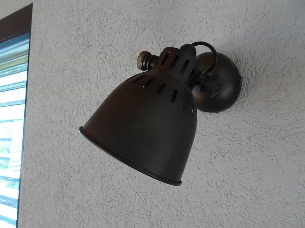 2 lampes murale en métal