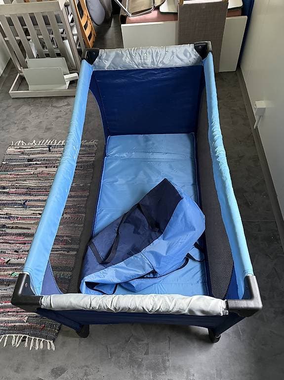 Reisebett