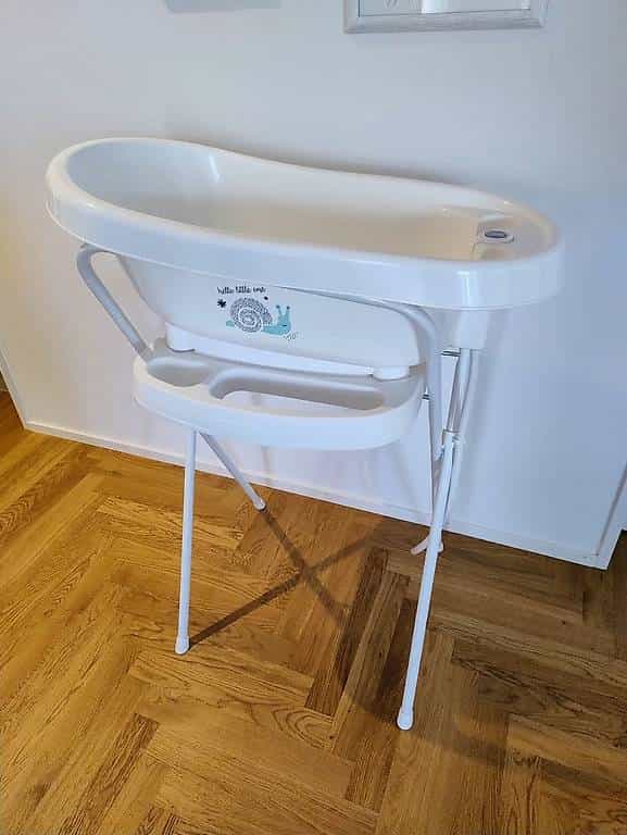 Baby Jou Babybadewanne mit Ständer