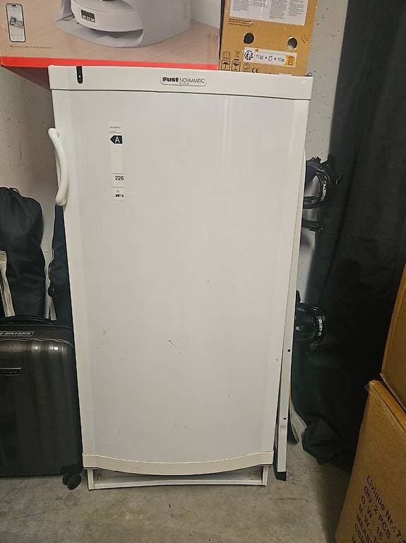 Gefrierschrank gratis in Pfungen abholen
