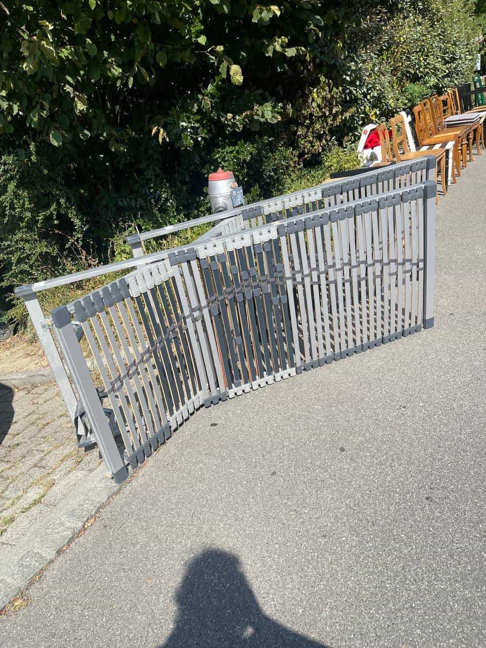 Möbel und Haushaltsgegenstände