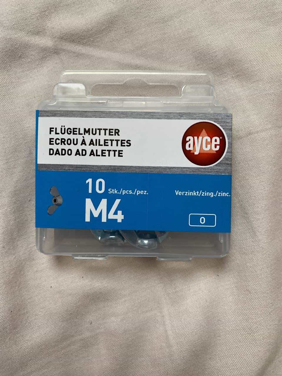Flügelmuttern M4